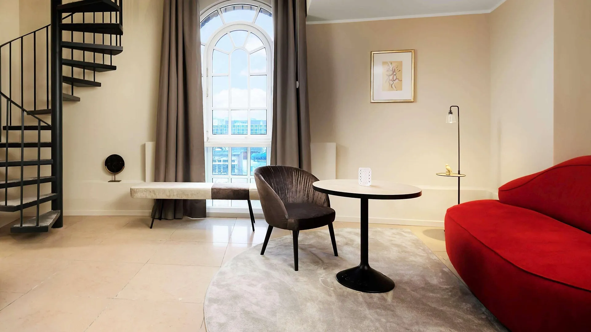 Wasserturm Hotel Cologne, Curio Collection By Hilton 4*,