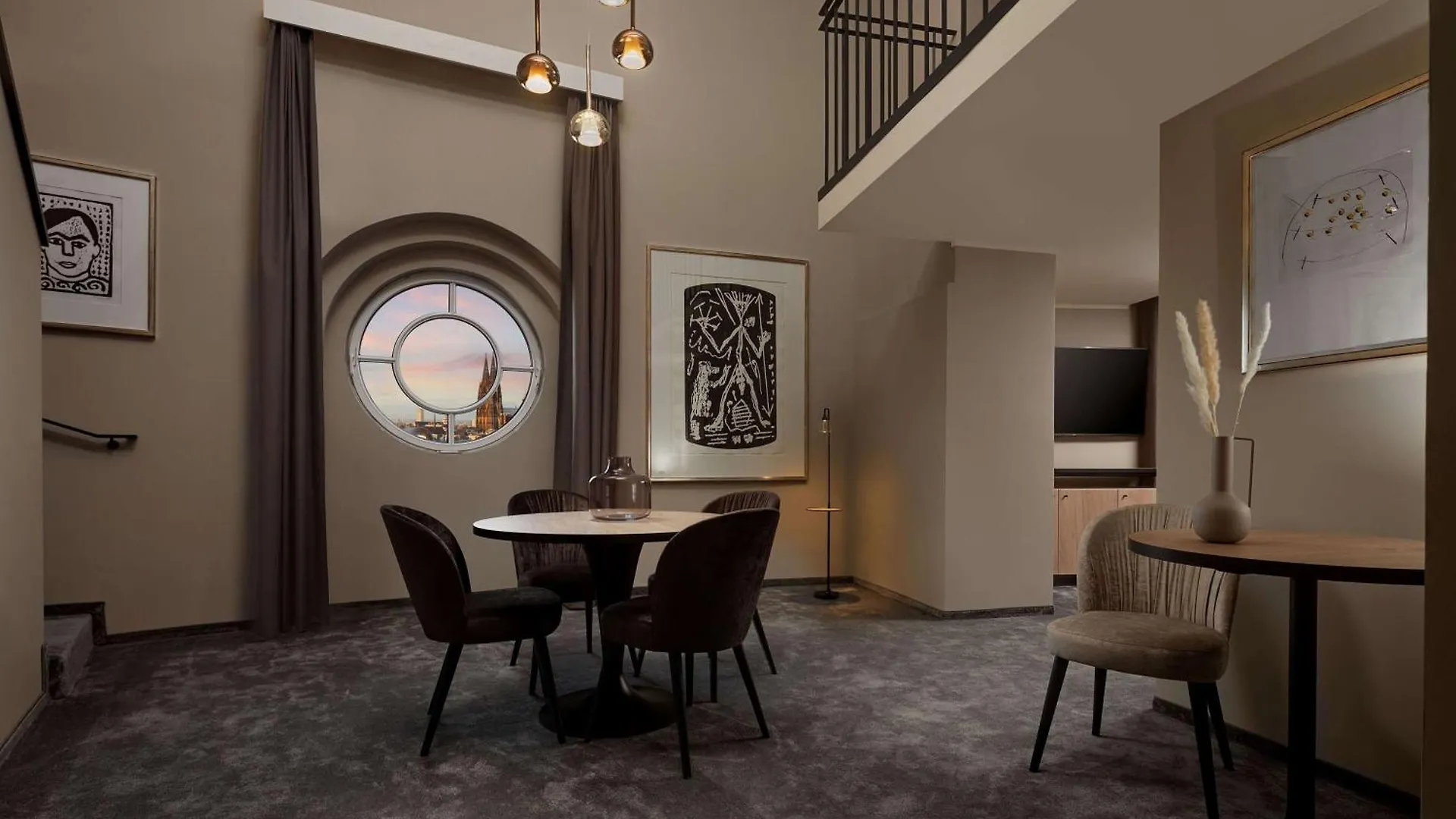 Wasserturm Hotel Cologne, Curio Collection By Hilton