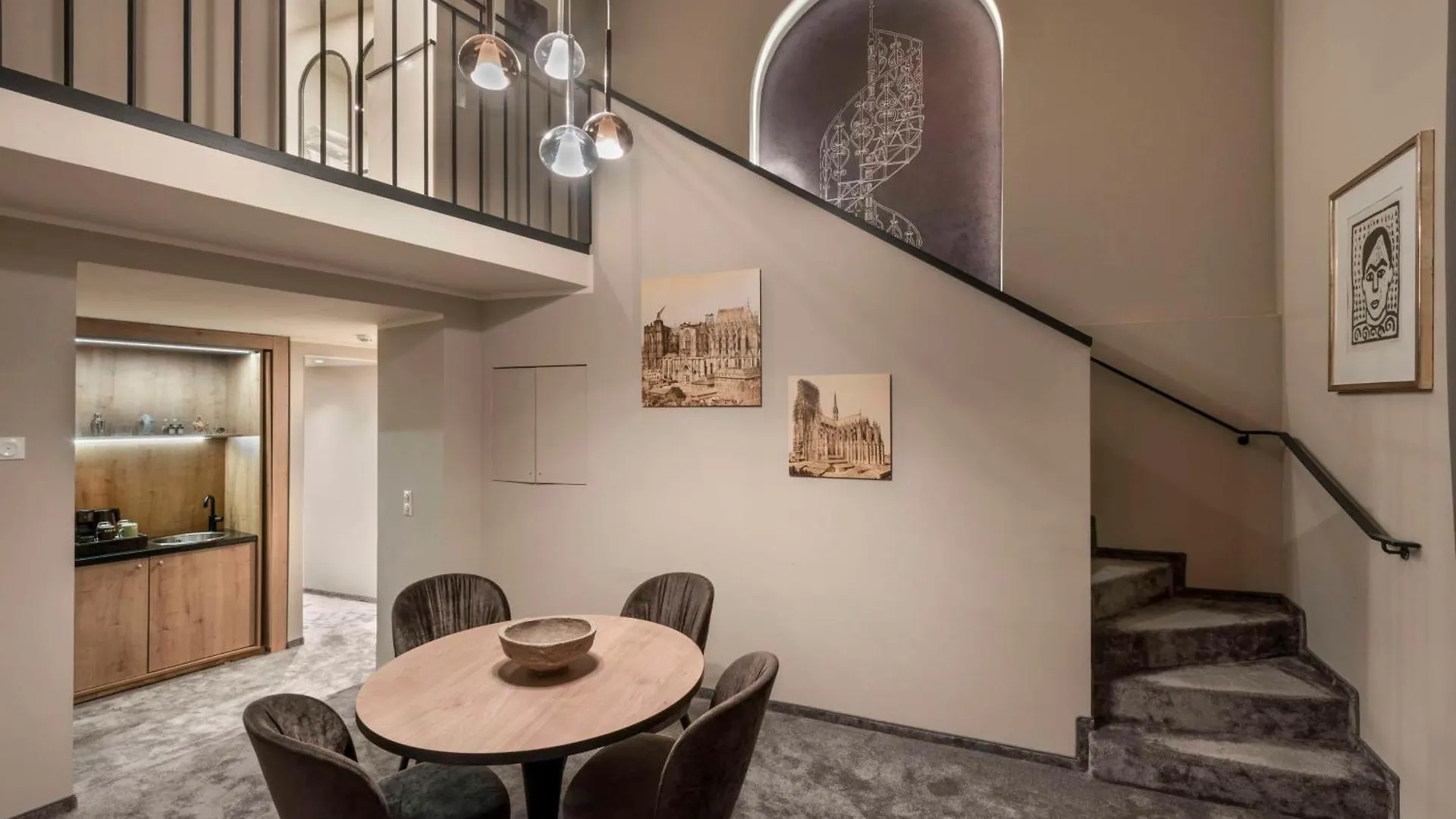 Wasserturm Hotel Cologne, Curio Collection By Hilton